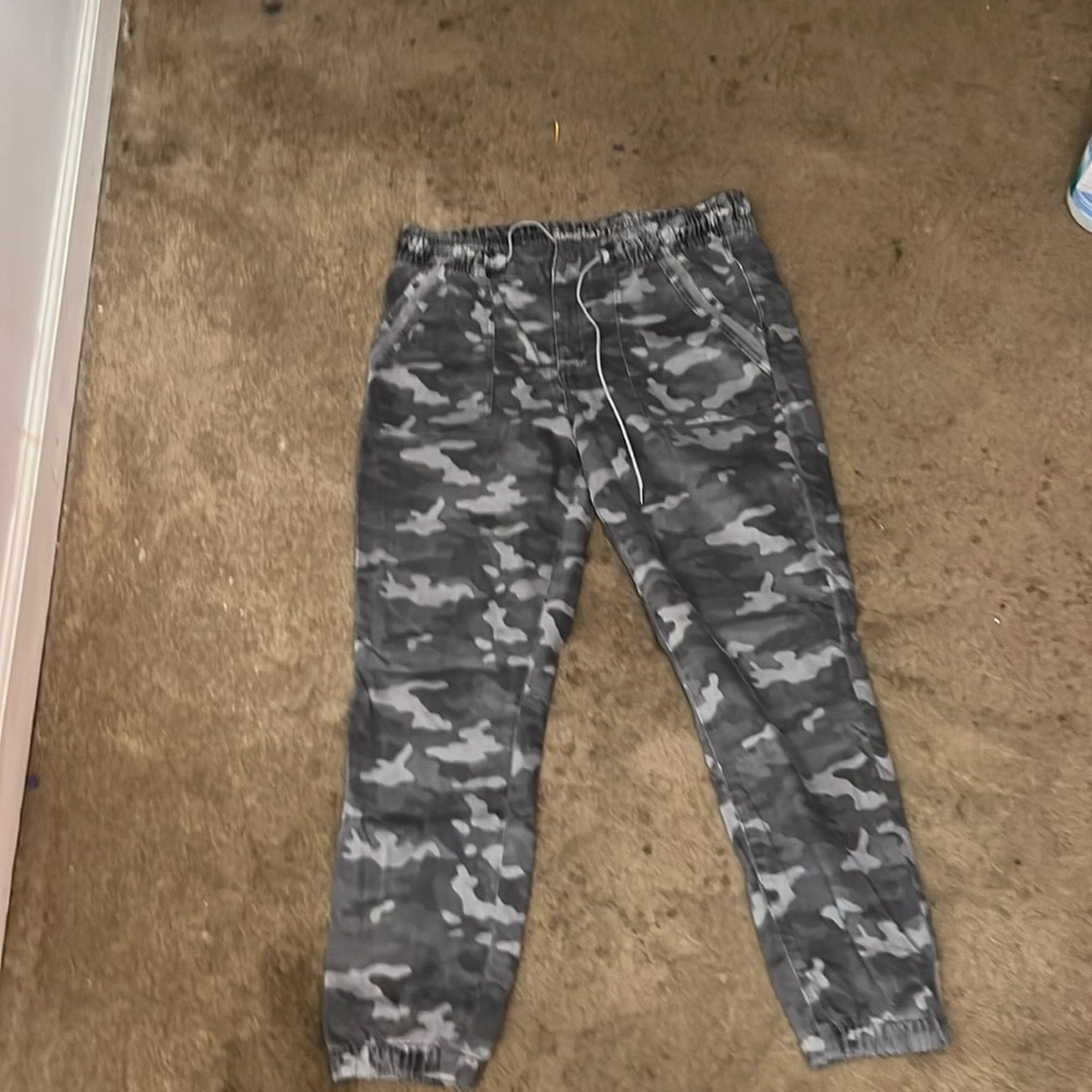 American Eagle pants